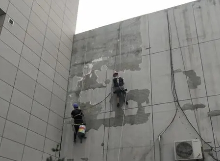 广西楼顶漏水维修公司分享下广西外墙防水的注意事项